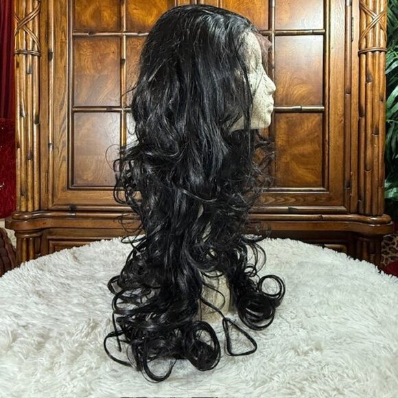 Vanessa Express Top 26" Tops Caliente Lace Front Color 1B Wavy Synthetic Wig - Picture 8 of 16